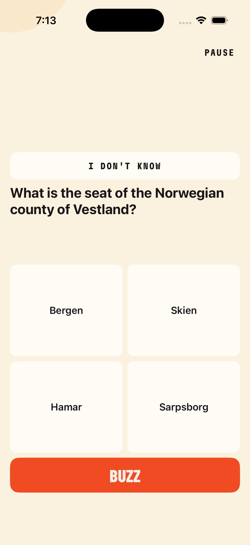Buzz Night on iPhone: the English question What is the seat of the Norwegian county of Vestland, with the options Bergen, Skien, Hamar and Sarpsborg on the host's phone, I DON'T KNOW and PAUSE above, a large BUZZ button underneath.
